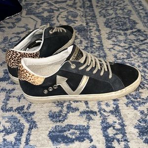 Vintage Havana Sneakers